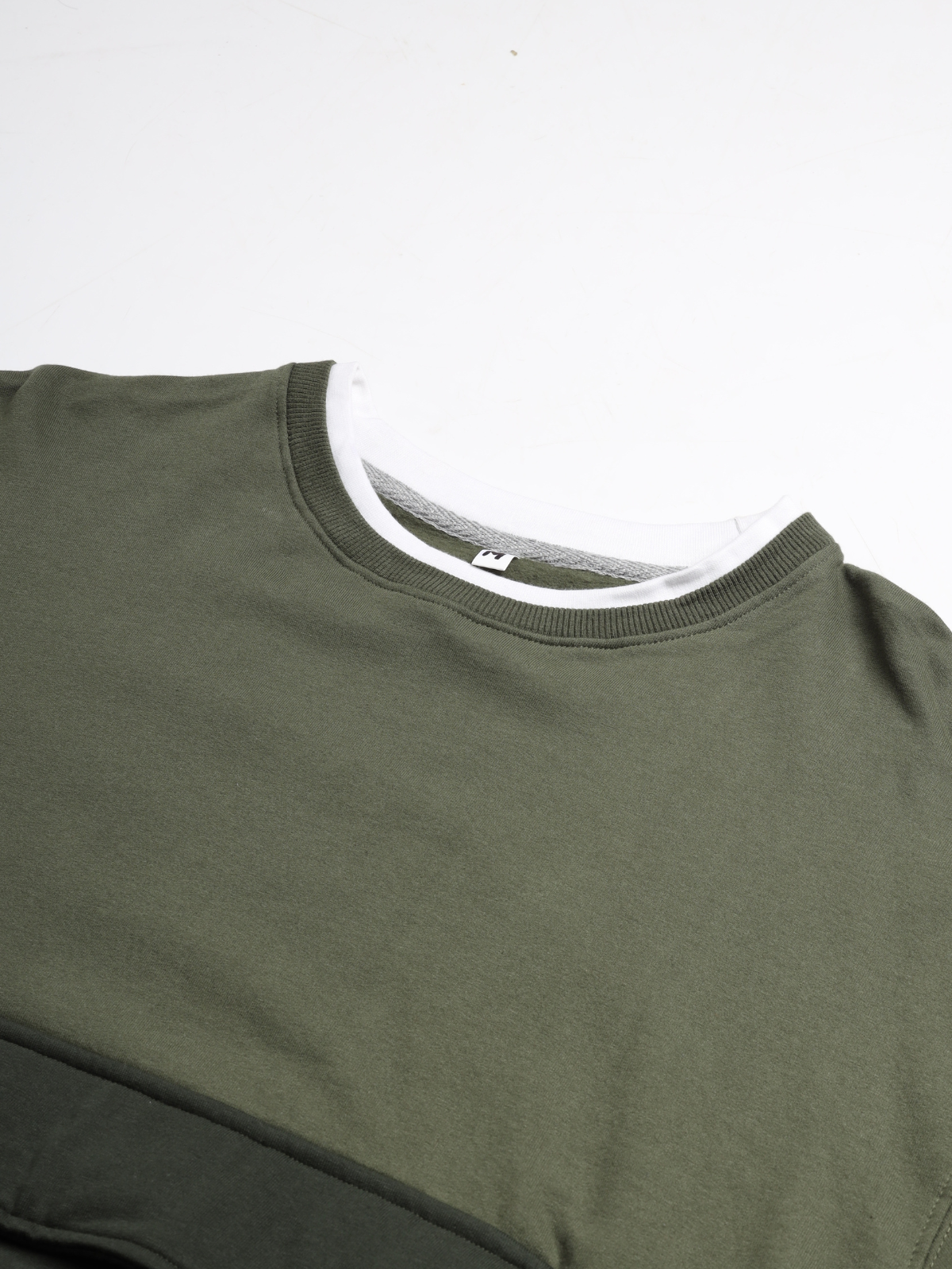 Utility Pocket Sweatshirt