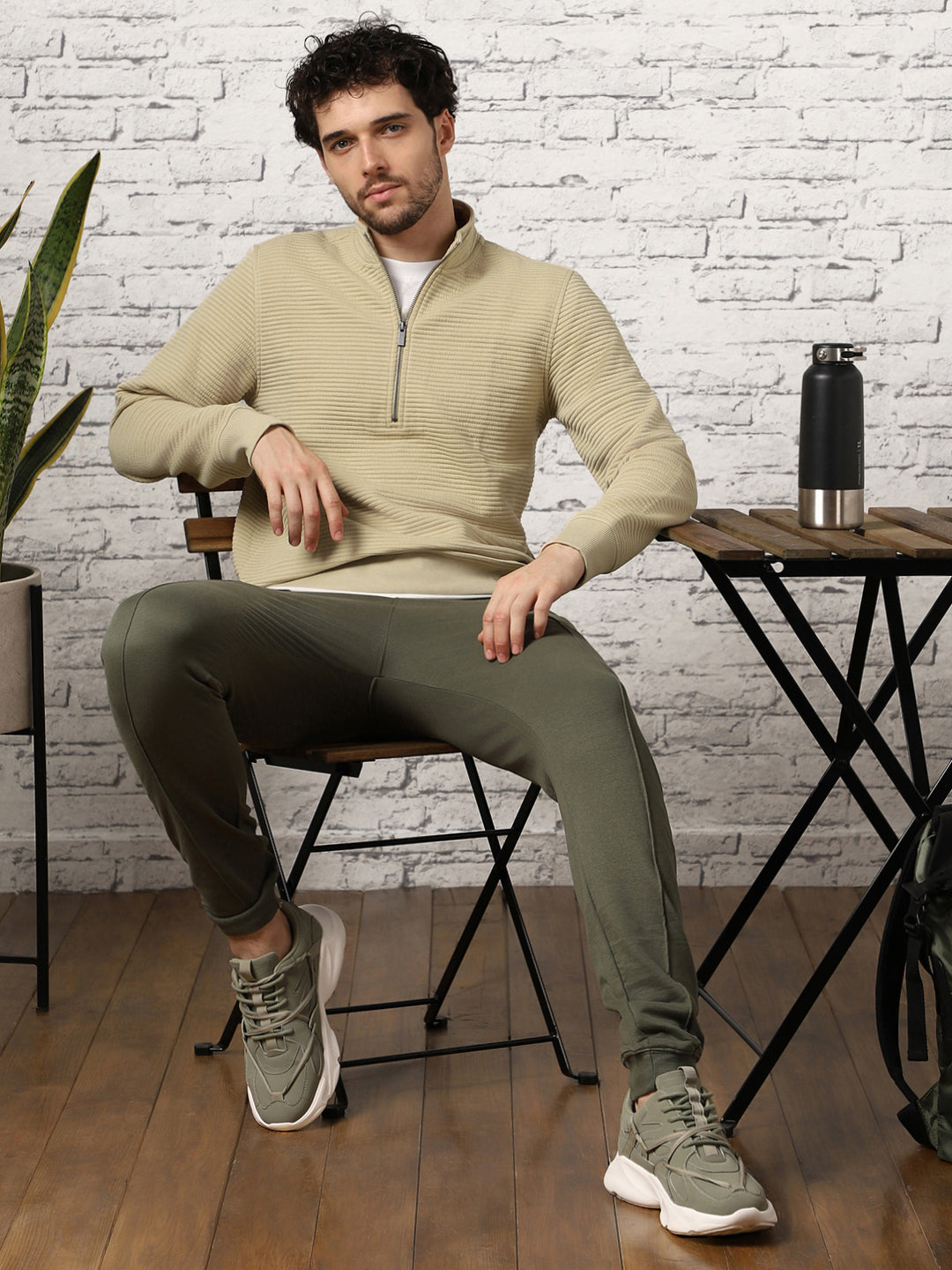 Pale Khaki Striped Quilted Zip-up Sweatshirt