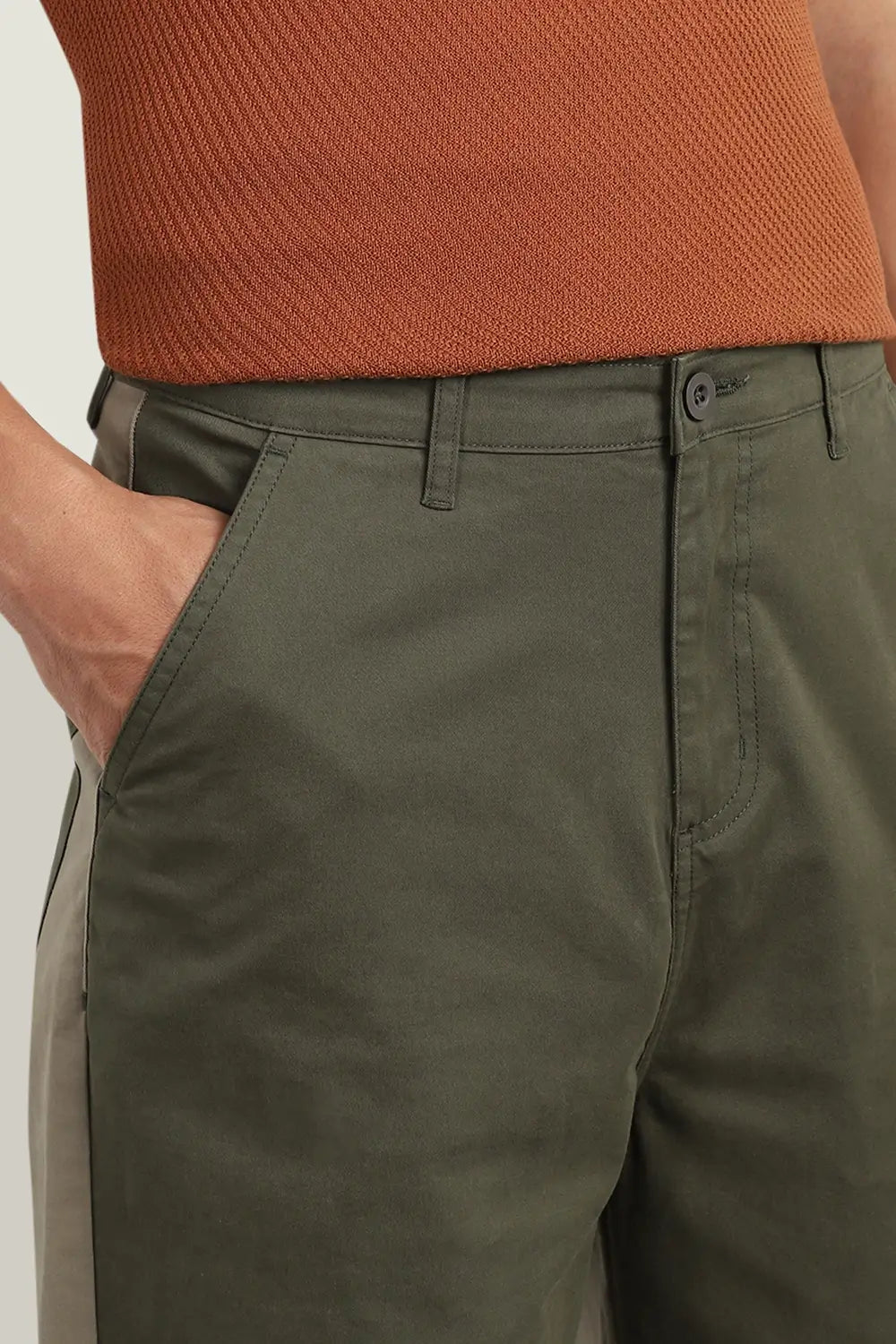 Baggy Fit Colorblocked Woven Cargo Pants
