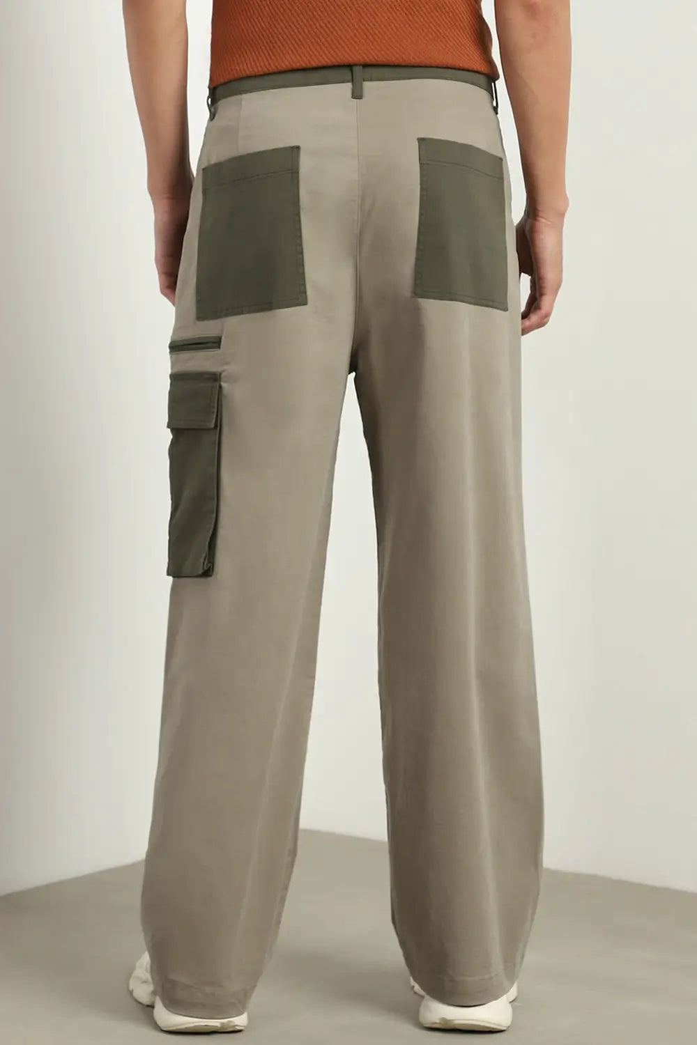Baggy Fit Colorblocked Woven Cargo Pants