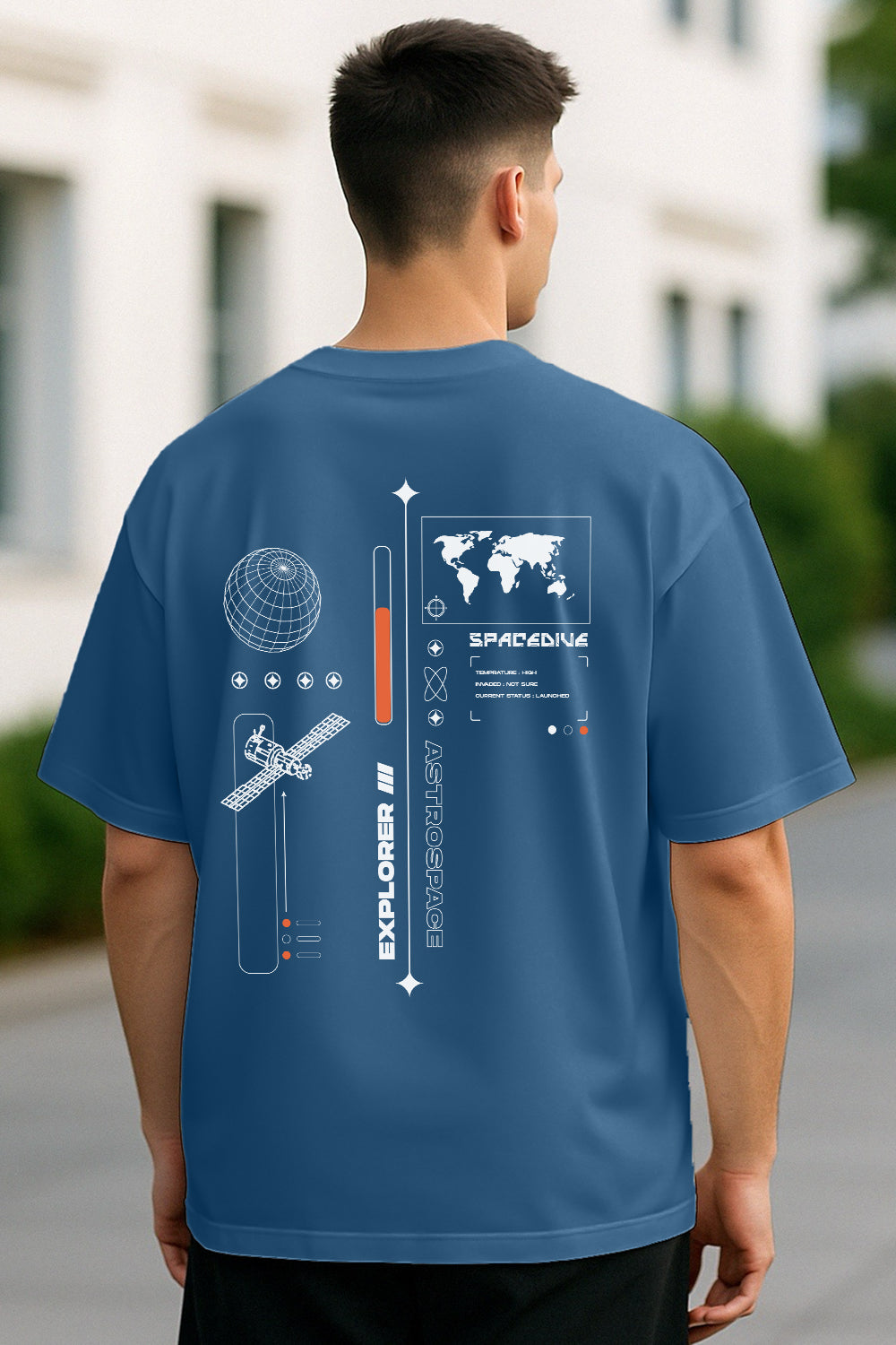 Explorer Oversized T-Shirt