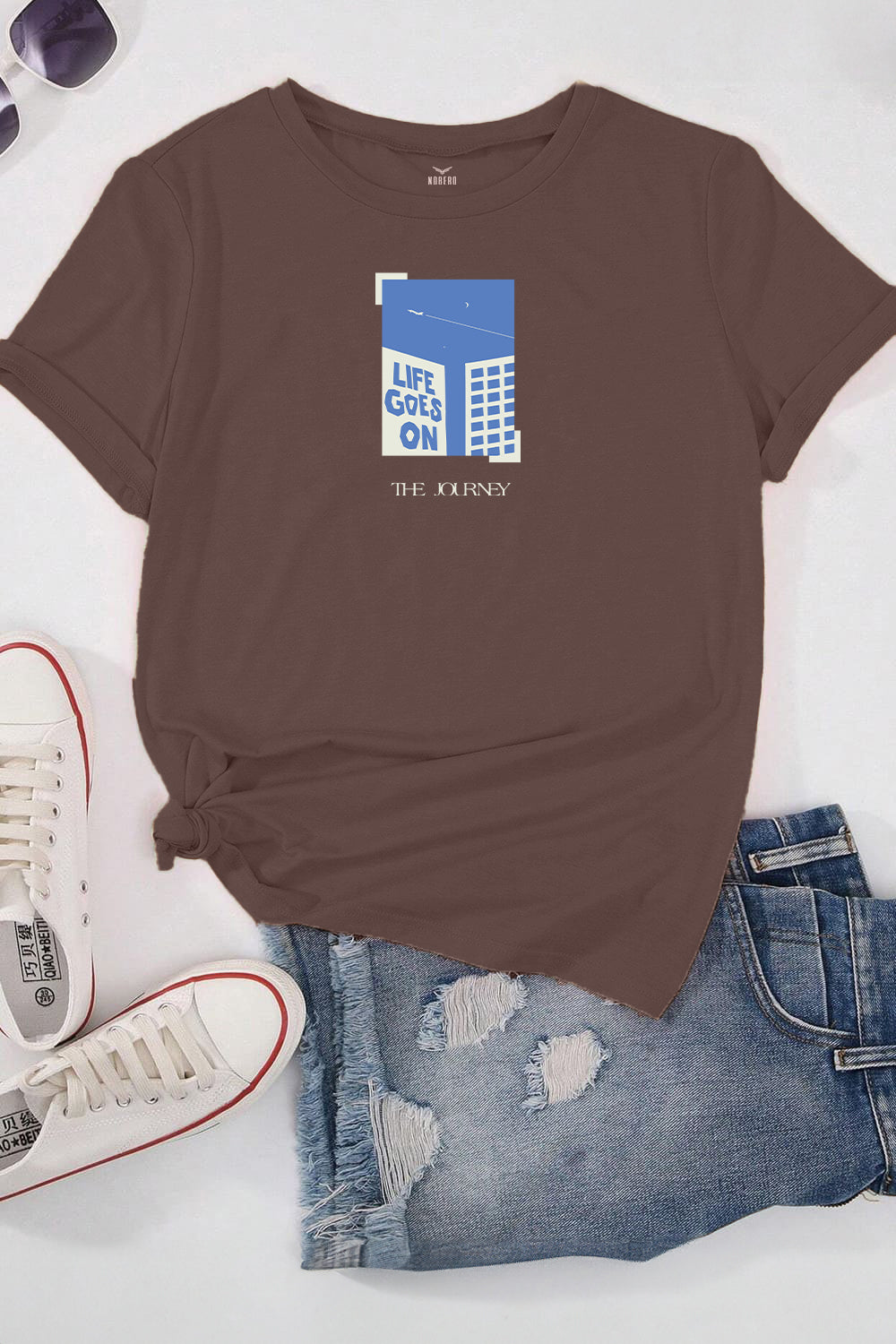 Boyfriend Life goes on Classic Fit T-Shirt