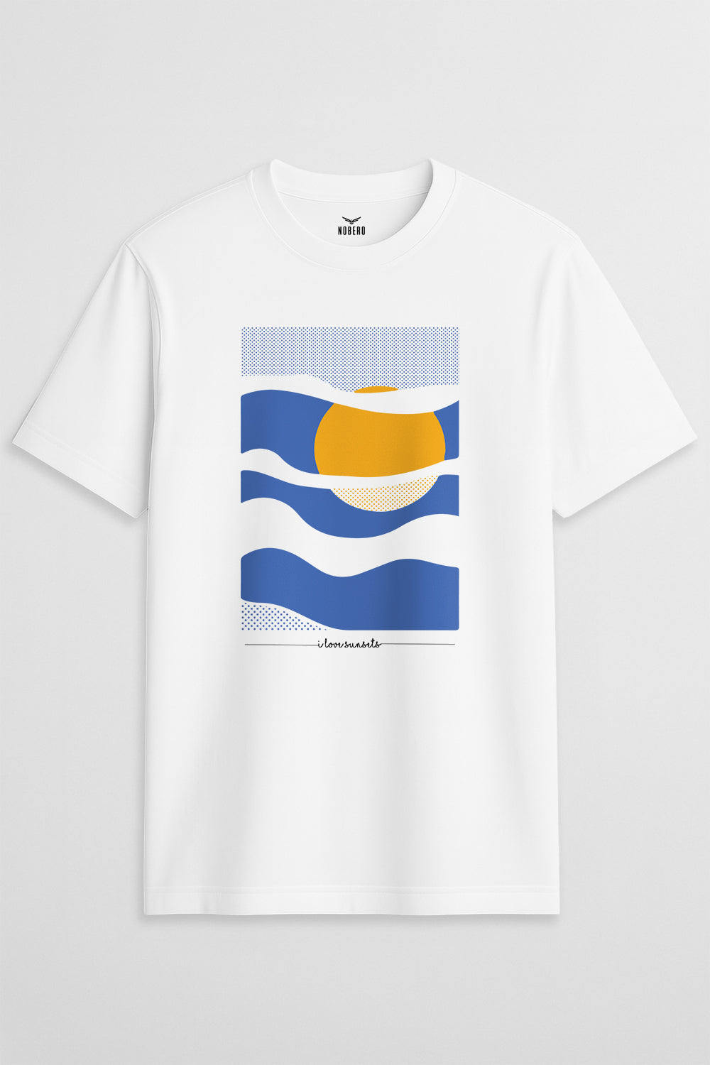 Love Sunsets Classic Fit T-Shirt